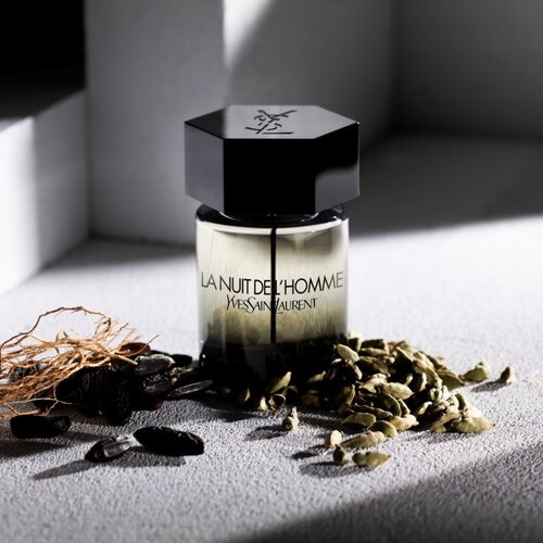 Yves Saint Laurent La Nuit De L&amp;acute;Homme toaletna voda 60 ml za mo&amp;scaron;ke Slike