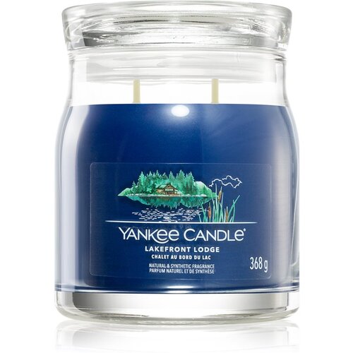 Yankee Candle Lakefront Lodge dišeča sveča Signature 368 g Cene
