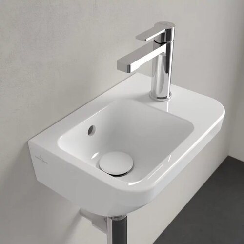Villeroy Boch 43733601 Architectura 36 x 26 cm keramični umivalnik z odprtino za armaturo desna izvedba Slike