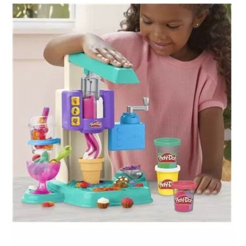 PLAY-DOH Komplet za ustvarjanje sladoleda iz plastelina Cene