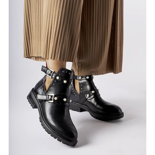 Gemre Black ankle boots with cut-out and pearls Asker Cene