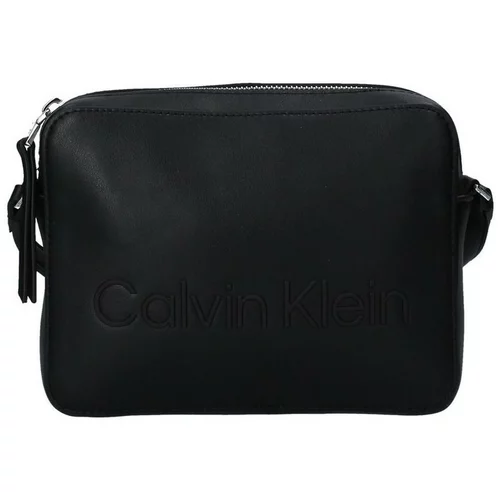 Calvin Klein Jeans K60K610180 Crna