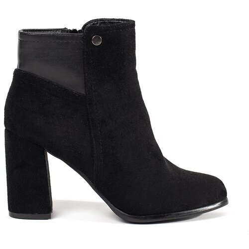 GOODIN Suede ankle boots on a heel black Slike