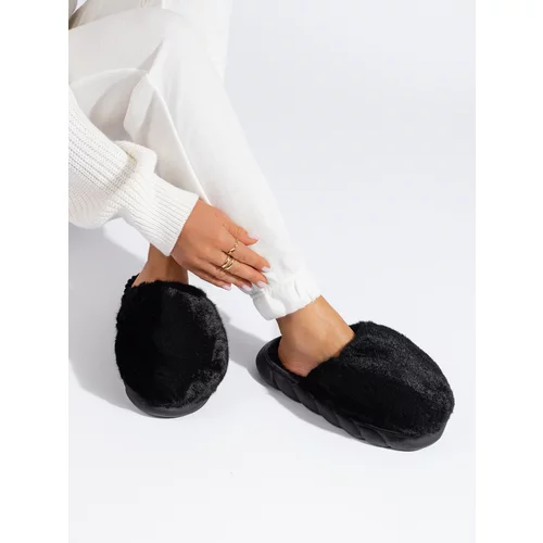 SHELOVET Women's black fur slippers with thick soles
