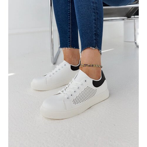 Gemre White women&amp;#039;s lace sneakers Semhar Slike
