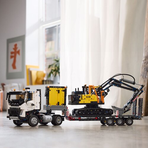 Lego technic 42175 volvo fmx kamion i EC230 električni bager Slike