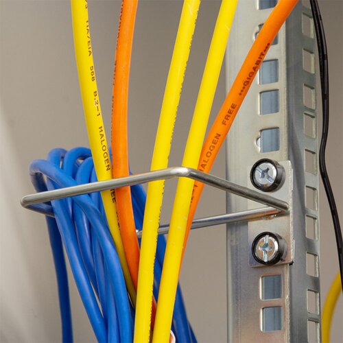 Logilink cable management ring 140 x 100 mm for 19-inch racks, front cable entry, OR112N Slike