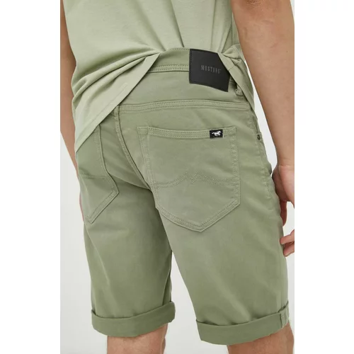 Mustang Kratke hlače za muškarce, boja: zelena