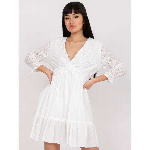 Fashion Hunters Casual white dress with a V-neck Slike