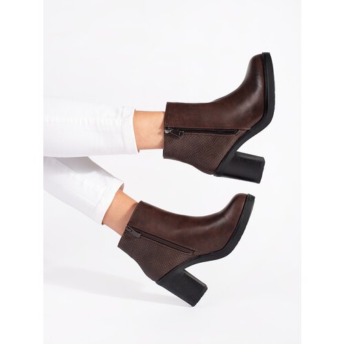 SEASTAR Brown ankle boots on a post with a zipper Cene