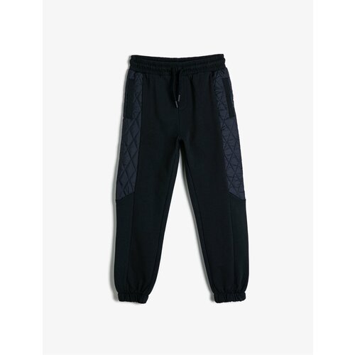Koton Jogger Sweatpants with Pocket Quilted Detail Cotton Cene