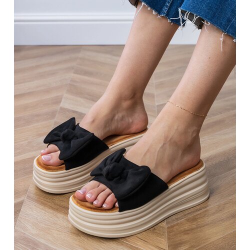 Gemre Black platform flip-flops with a bow Ados Cene