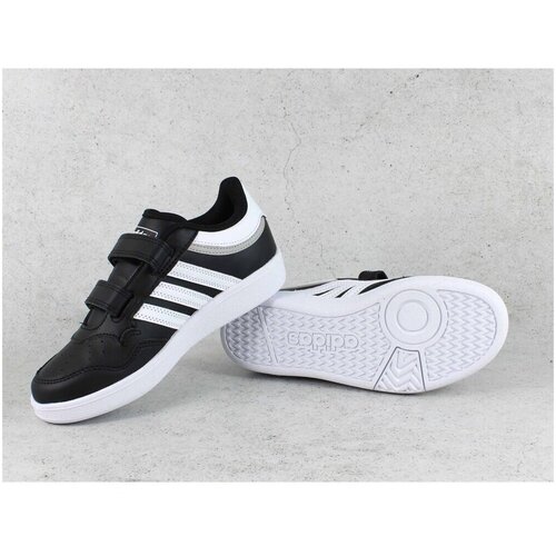 Adidas Nizke superge Hoops 4.0 Cf C Črna Slike