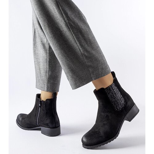 Gemre Black flat ankle boots with decorative insert Arnoux Cene