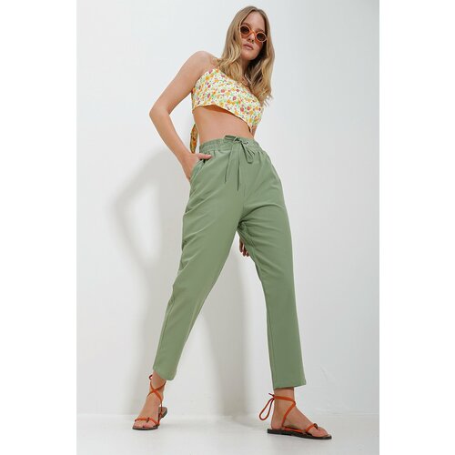 Trend Alaçatı Stili Women's Green Elastic Waist Double Pocket Woven Trousers Cene