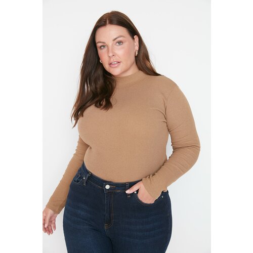 Trendyol Curve Plus Size Blouse - Brown - Fitted Slike