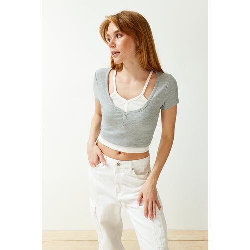 Trendyol Gray Double Layer Detail Fitted Ribbed Elastic Knitted Blouse Cene
