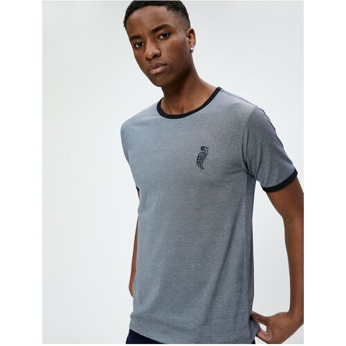Koton Bird Embroidered T-Shirt Crew Neck Short Sleeve Slim Fit Cene