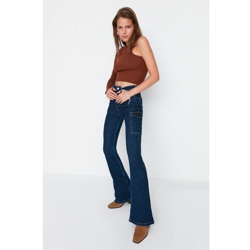 Trendyol Dark Blue Cargo Pocket Detailed High Waist Slim Flare Jeans Slike