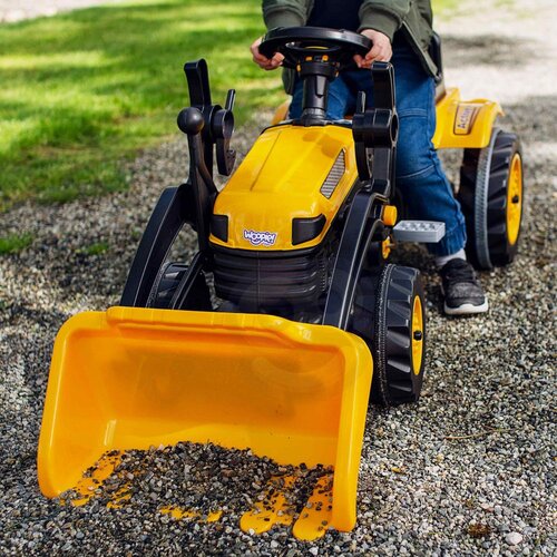 Woopie žuti traktor na pedale Slike
