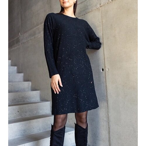  Black shimmering midi dress Kadyra Slike