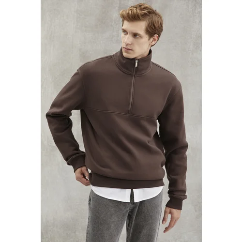 Grimelange Frame Men's Half Zipper High Neck Soft Fabric Fleece Sweatshirt