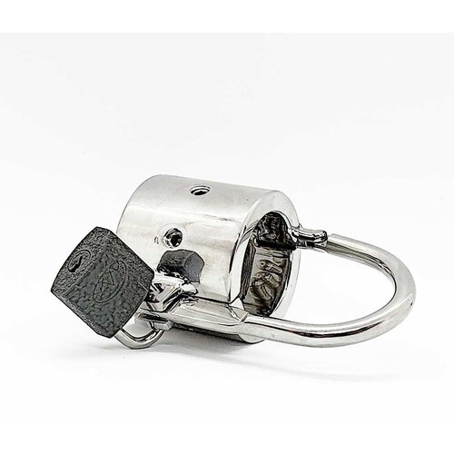 Black Label Stainless Steel Spiked Ball Crusher with Scrotum Separator Slike