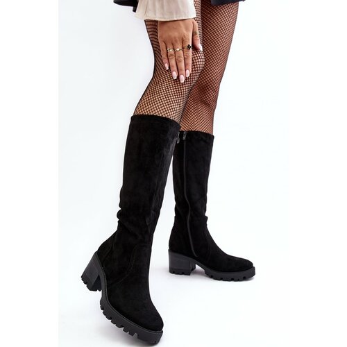 Kesi Women's over-the-knee boots with low heels, black Beveta Slike