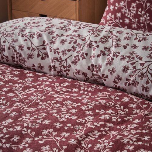 Catherine Lansfield Rdeča enojna flanelna posteljnina 135x200 cm Grace Floral Leaf &amp;ndash; Slike