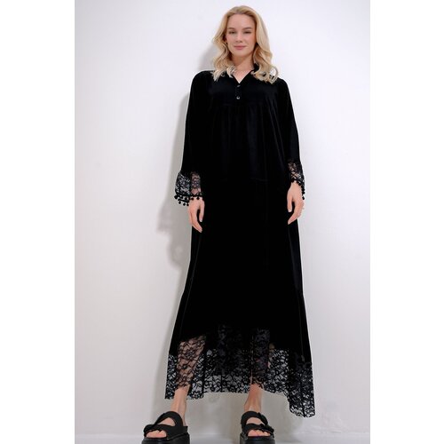 Trend Alaçatı Stili Women's Black Collar Robe Buttoned Lace Detailed Maxiboy Dress Cene