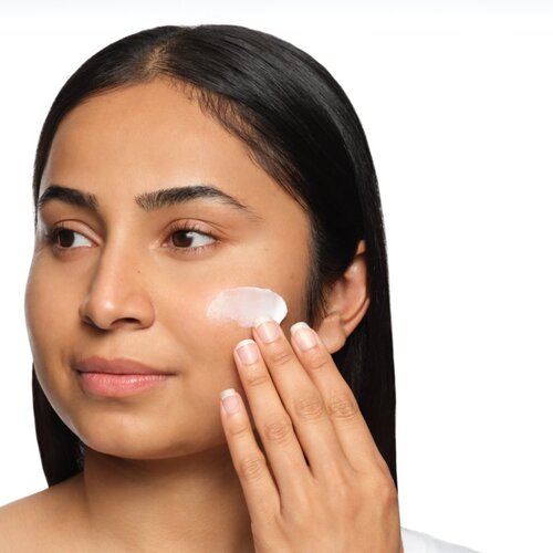 The Ordinary Natural Moisturizing Factors + HA vlažilna krema za obraz 100 ml Slike