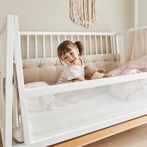 Leander&amp;reg; obroba za otro&amp;scaron;ko posteljo linea&amp;trade; in luna&amp;trade; snow Slike