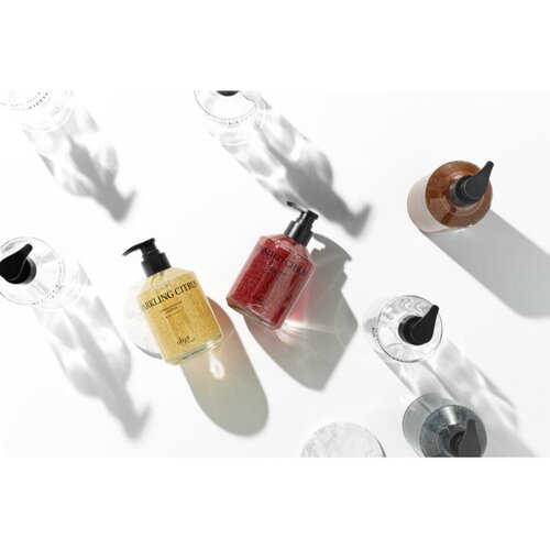 KUNDAL Objet Exfoliating &amp;amp; Waterfull Hand Wash eksfoliacijsko tekoče milo za roke z vonjem Crushed Cherry 380 ml Slike