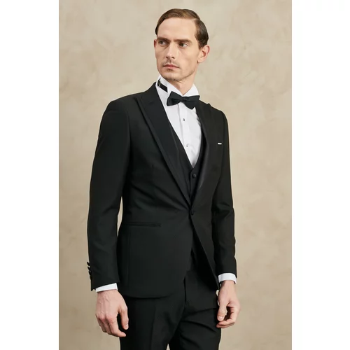 ALTINYILDIZ CLASSICS Men's Black Slim Fit Slim-Fit Cut Dovetail Collar Patterned Classic Tuxedo Suit.
