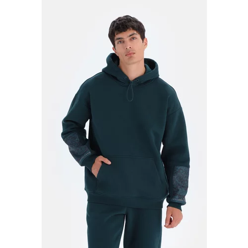 Dagi Dark Green Men's Hooded Sweatshirt with Sleeve Garnish