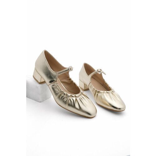 Marjin Women's Chunky Heel Gathered Strap Classic Heel Shoes Payse Gold Cene