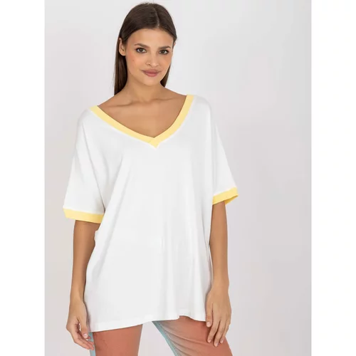 Fashion Hunters A white and yellow casual blouse with a loose cut