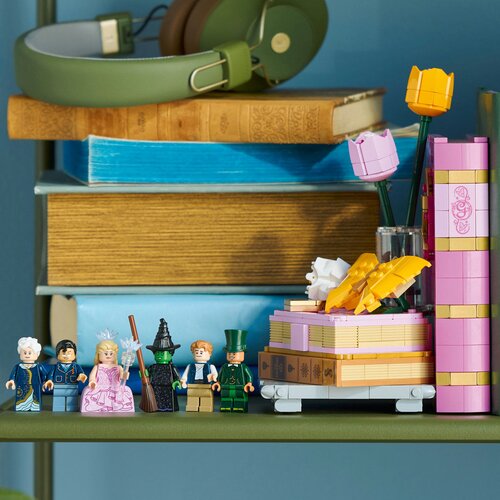 Lego LEGO&amp;reg; Wicked - Knjižni opori Glinda in Elphaba (75691) Slike