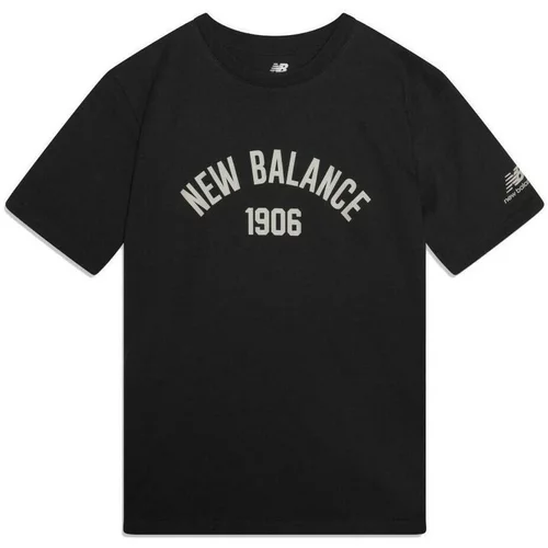 New Balance Majice s kratkimi rokavi - Črna