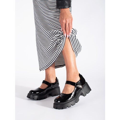 Shelvt Black patent women's platform shoes Cijene