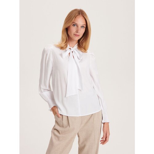 Reserved bluza z okrasnim vozlom - bela Cene