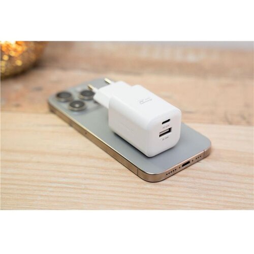 Swissten punjač GaN 45 W, 1x USB-C PD + 1x USB-A 18 W QC, bijeli Cene
