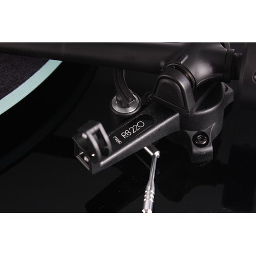 Rega planar 2 gramofon crn z vgrajenim zvocnikom carbon Slike