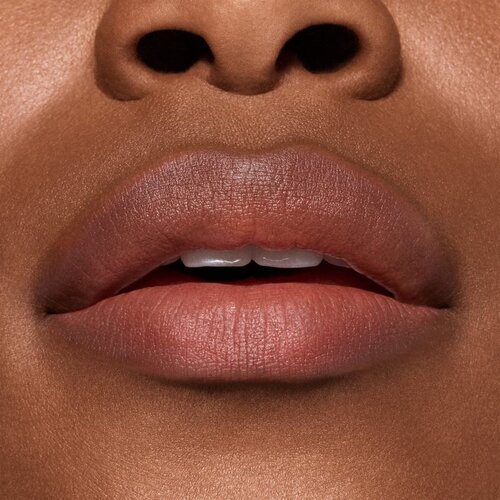 MAC Cosmetics Powder Kiss Hazy Matte matirajući ruž za usne nijansa Turn To The Left 3.5 g Slike