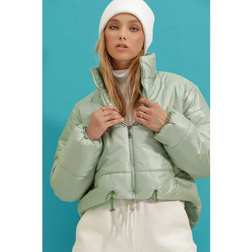 Trend Alaçatı Stili Women's Mint Stand Collar Double Pocketed Inflatable Puffer Coat with Elastic Waist