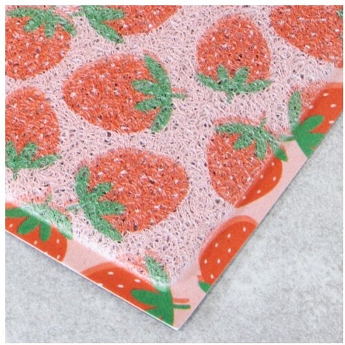 Artsy Doormats Predpražnik iz PVC-ja 40x70 cm Pink Strawberry &amp;ndash; Slike