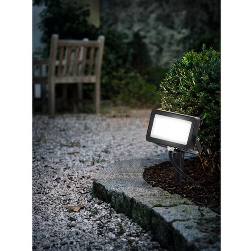 Eglo Faedo 4 spoljna, ubodna, reflektor, led, 10w, rgb-bela, sa daljinskim Slike