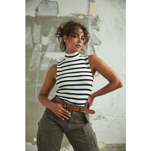 GAP Striped Tank Top - Women Cene