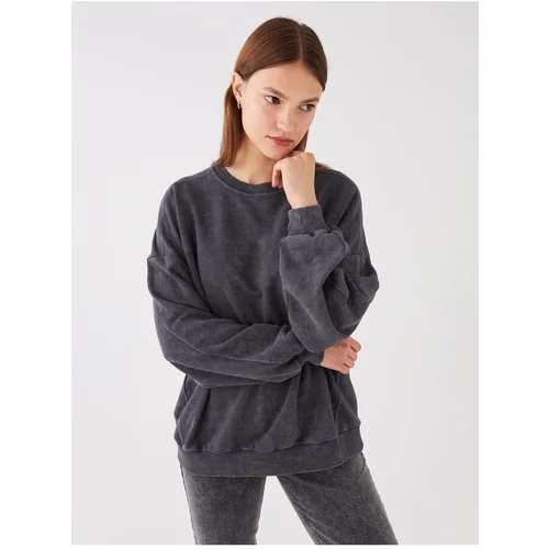 LC Waikiki Women's Crew Neck Straight Long Sleeve Oversized Sweatshirt.