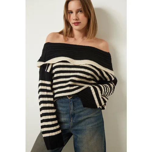  Women's Black Madonna Collar Striped Knitwear Sweater